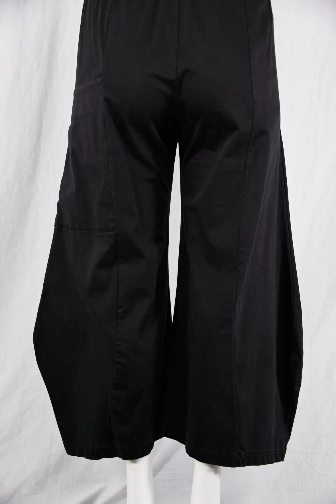 3159   Klee Pant Black Unprinted