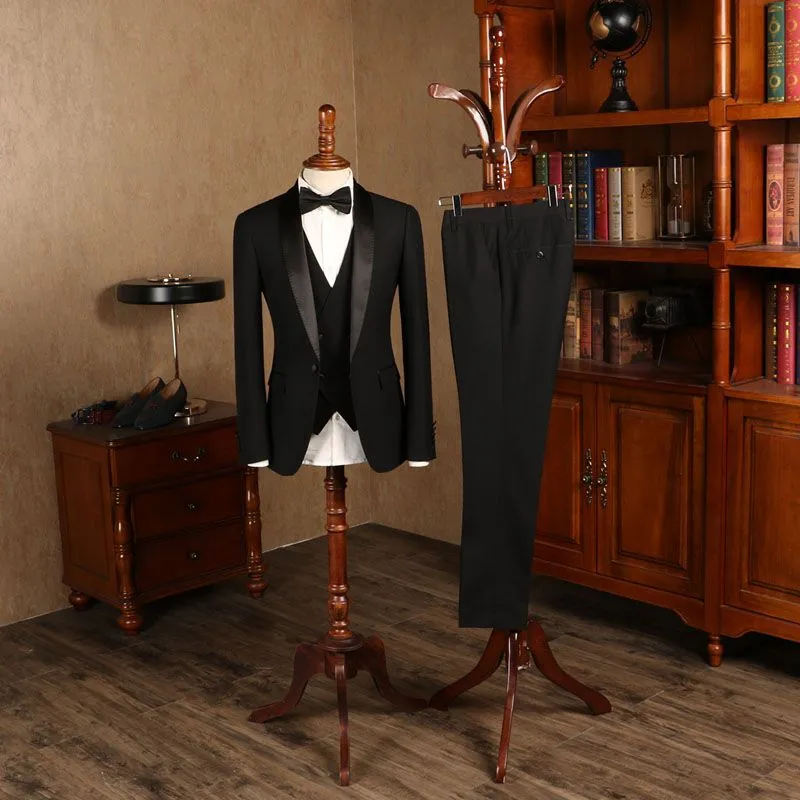All Black Three-pieces Custom Wedding Suit For Grooms
