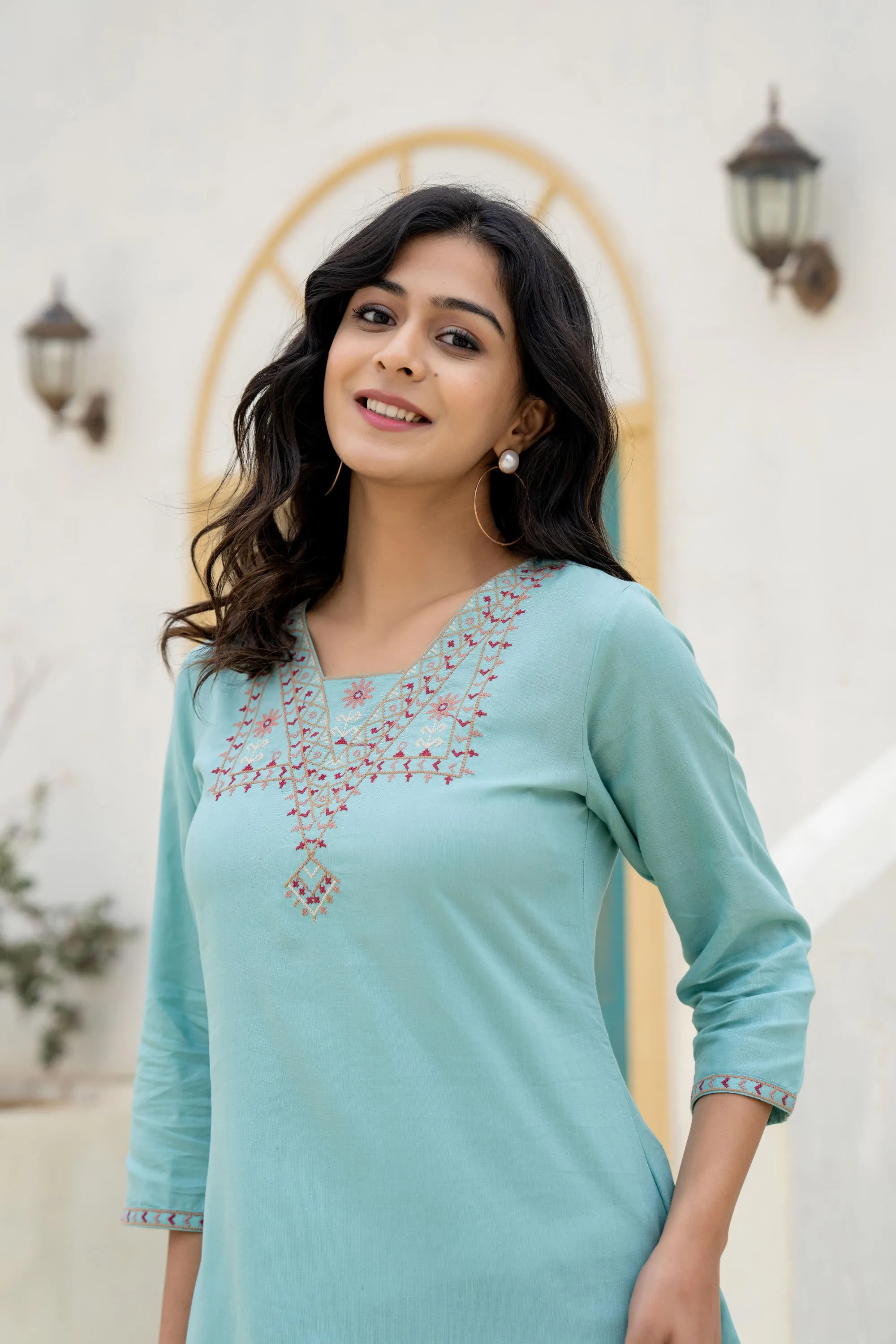 Aqua Solid  Viscose Tunic With Thread Work