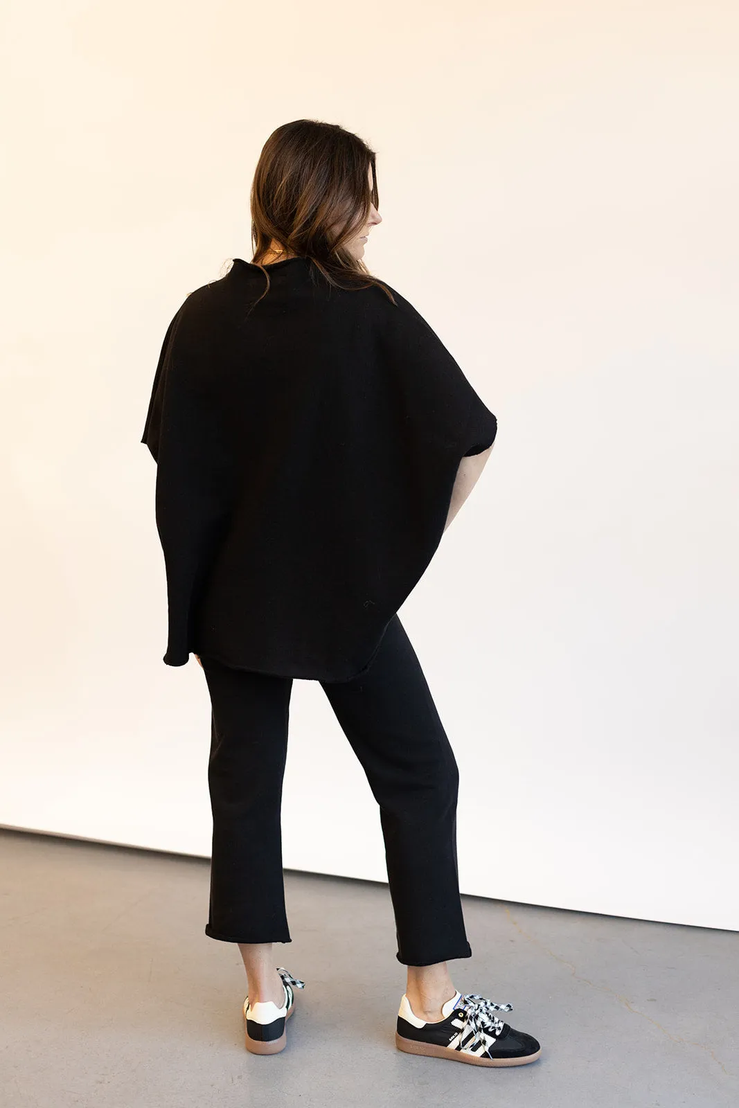 Audrey Funnel Capelet Black
