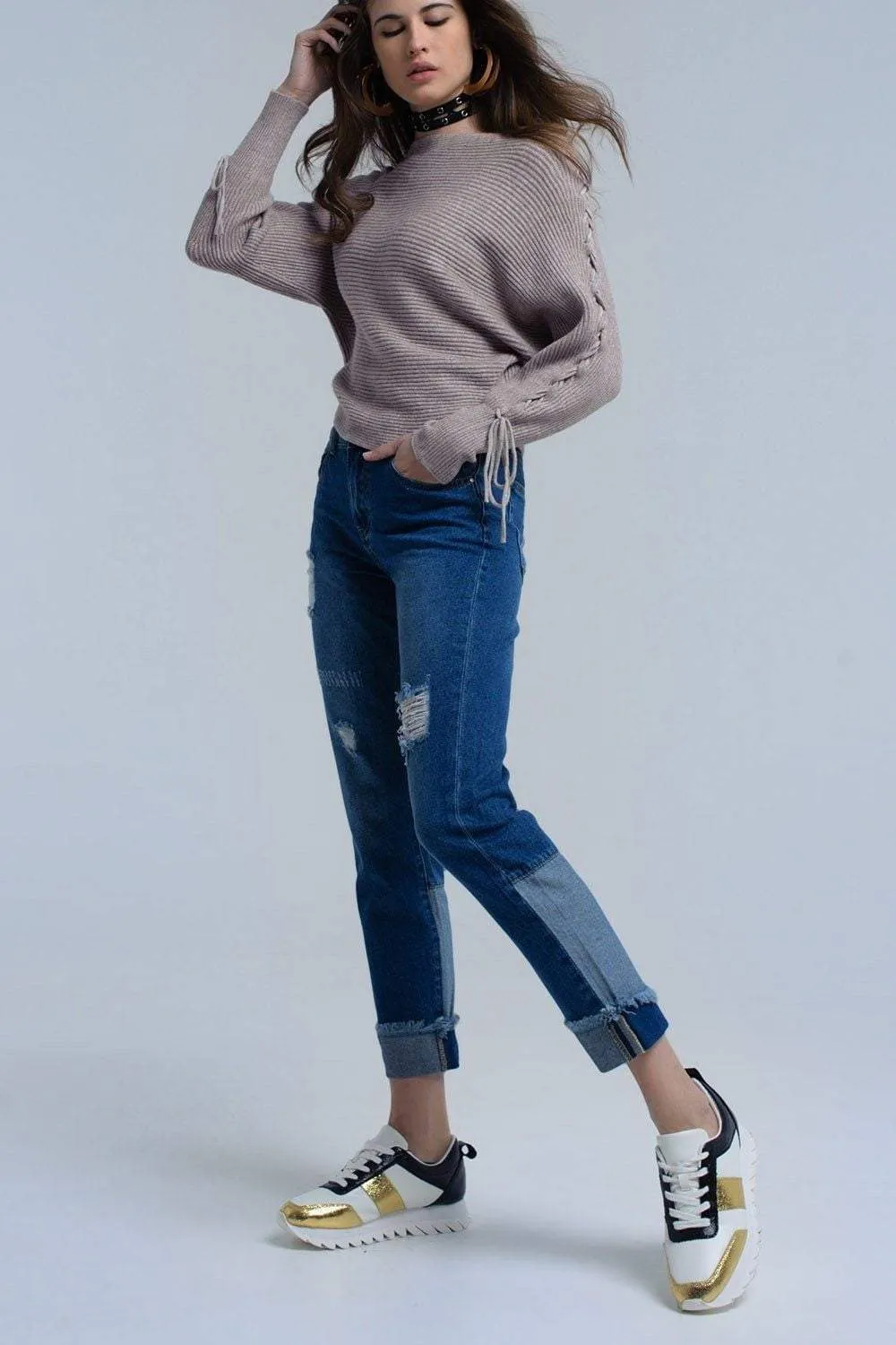 Beige crop sweater with tie ribbons