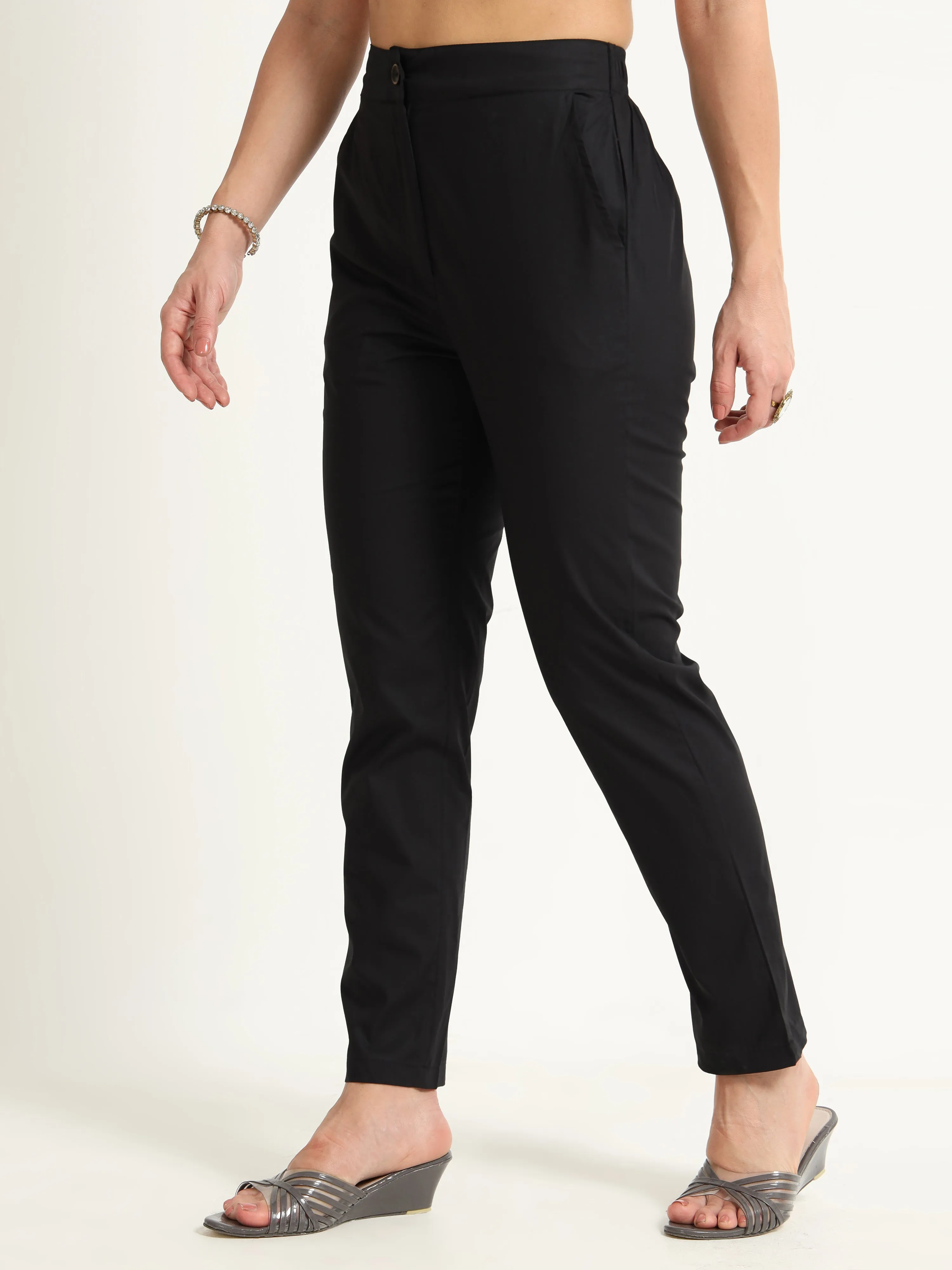 Black pencil pants