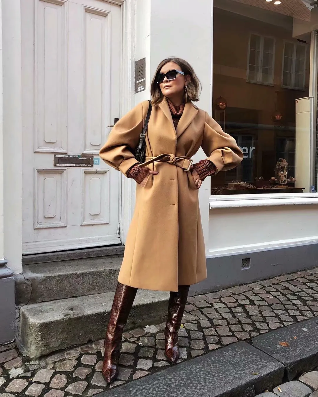 Bubbles Puff Sleeve Single-breasted Lapel Lace-up Coat