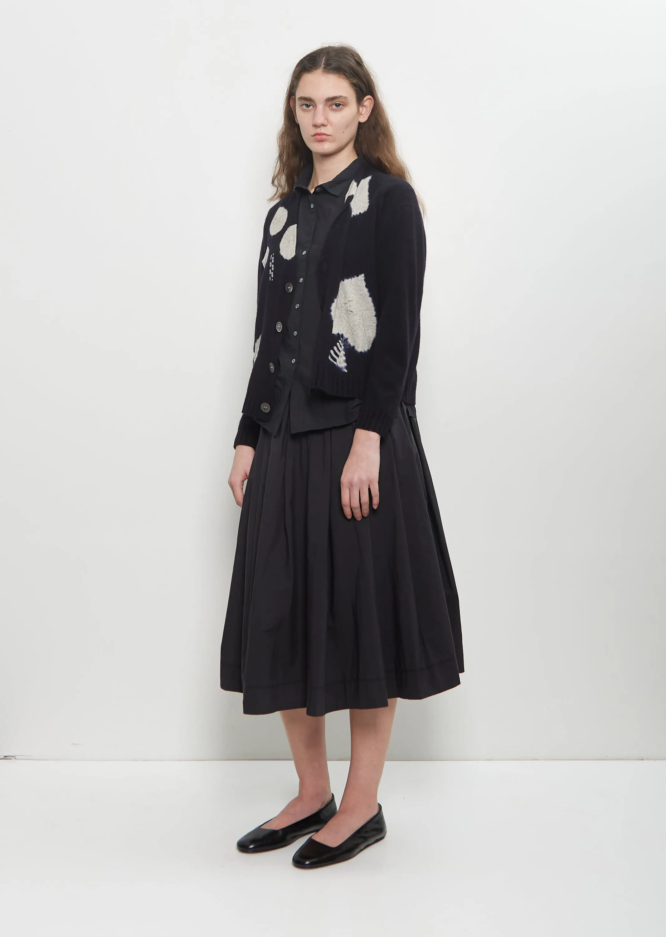 Cashmere Seamless Short Cardigan — Black