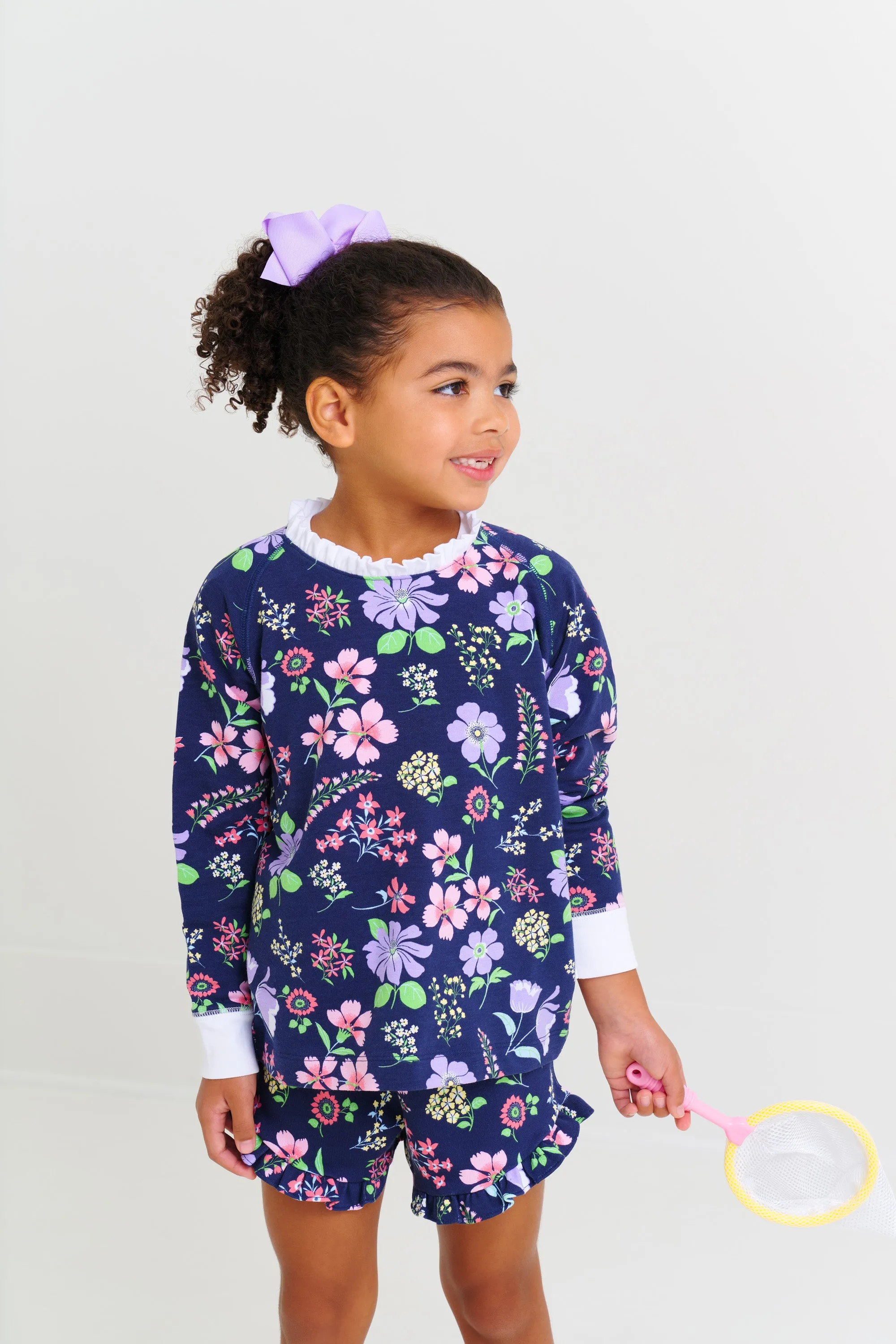 Cassidy Comfy Crewneck - Buckhead Botanicals with Worth Avenue White