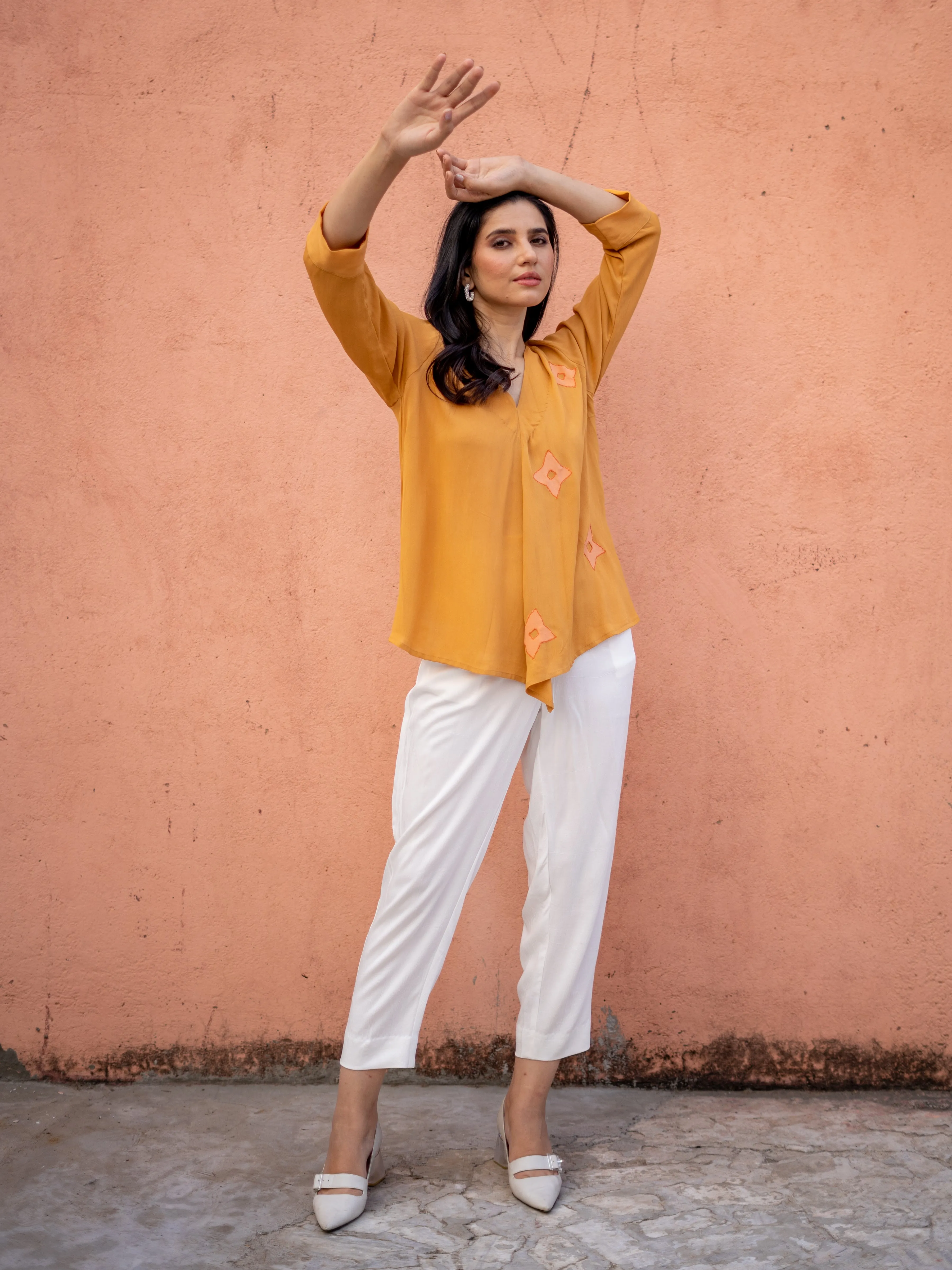 Clover Top - Ochre