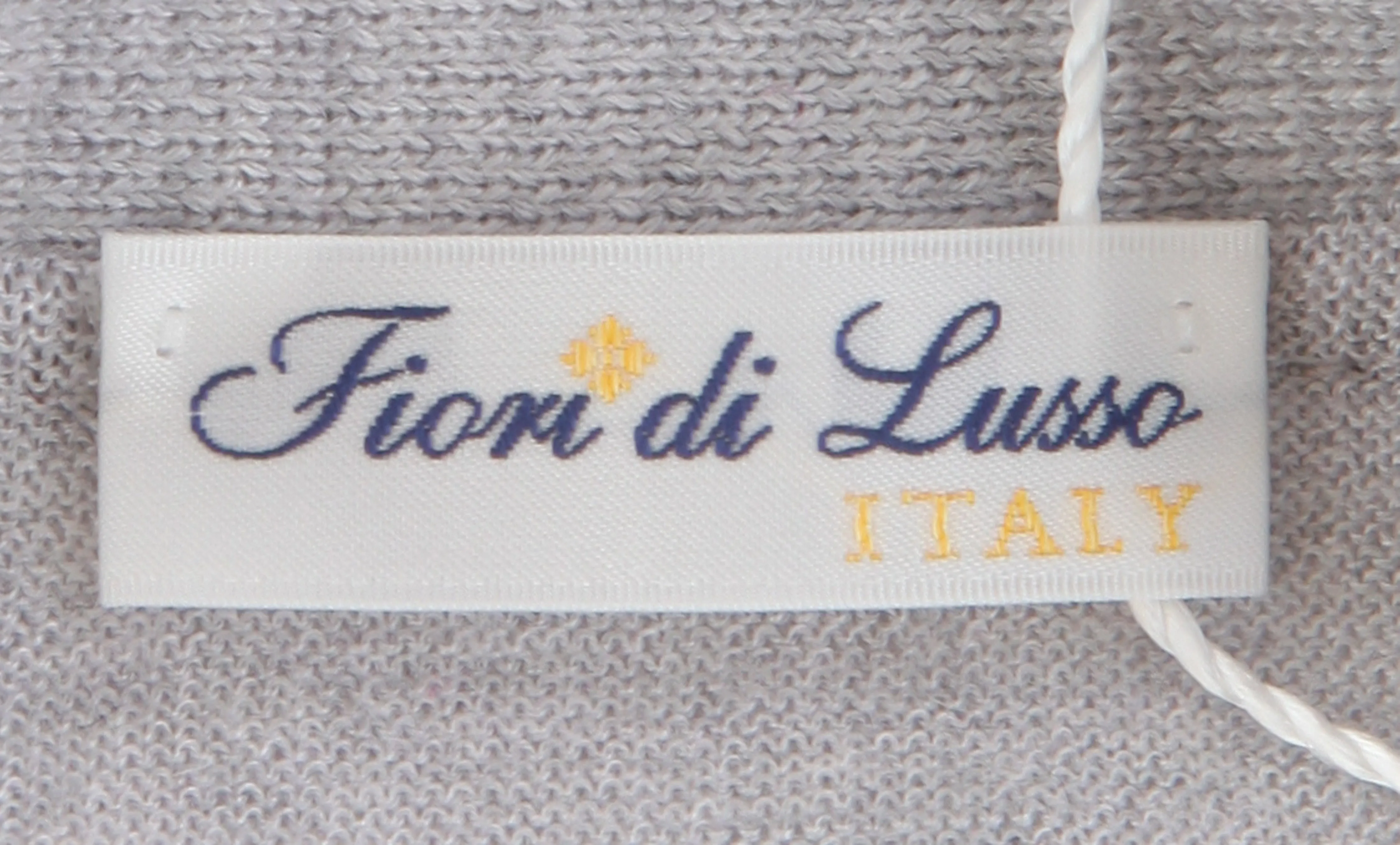 Fiori Di Lusso Light Gray V-Neck Cardigan