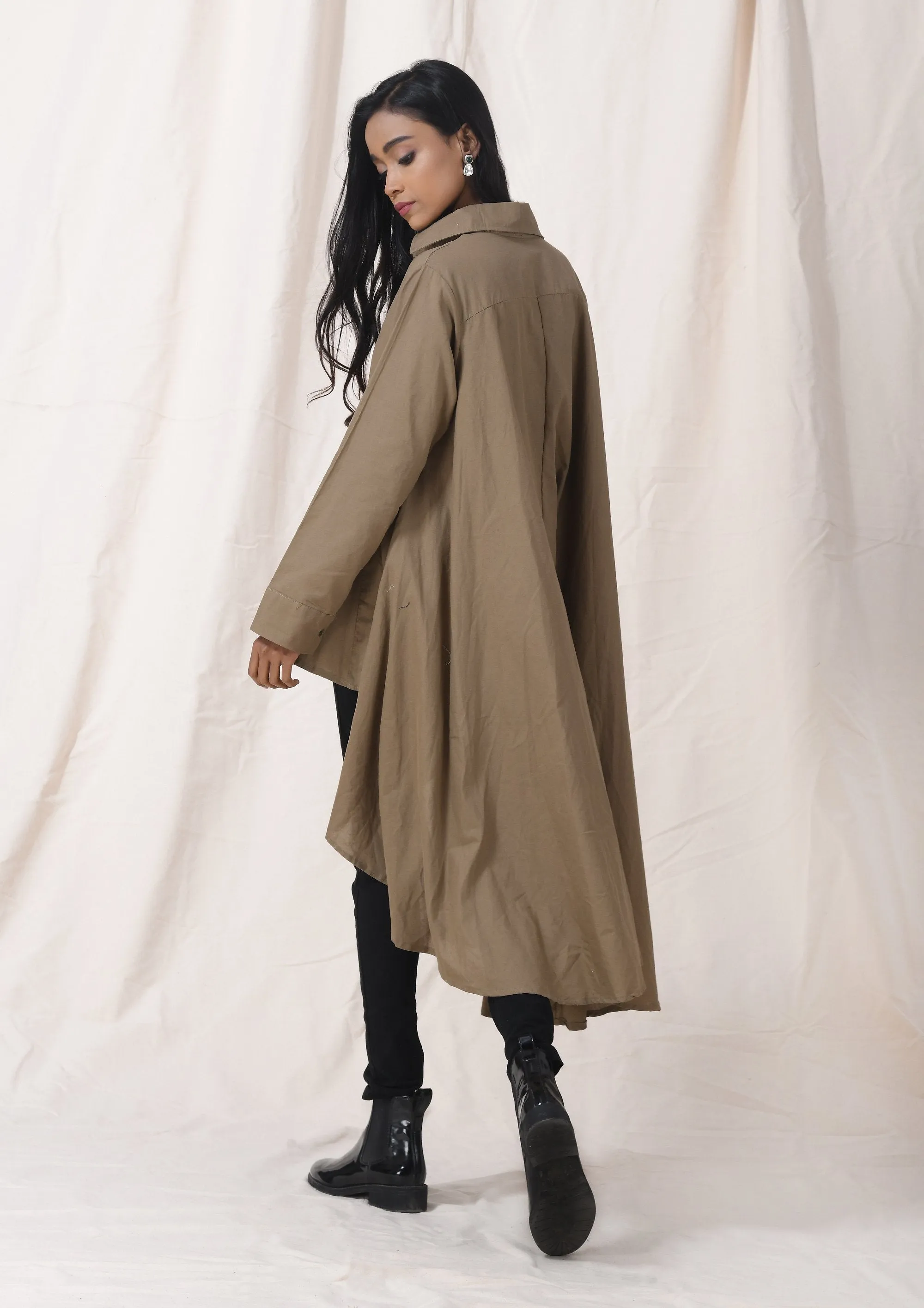 HIGH LOW COLLAR SHIRT