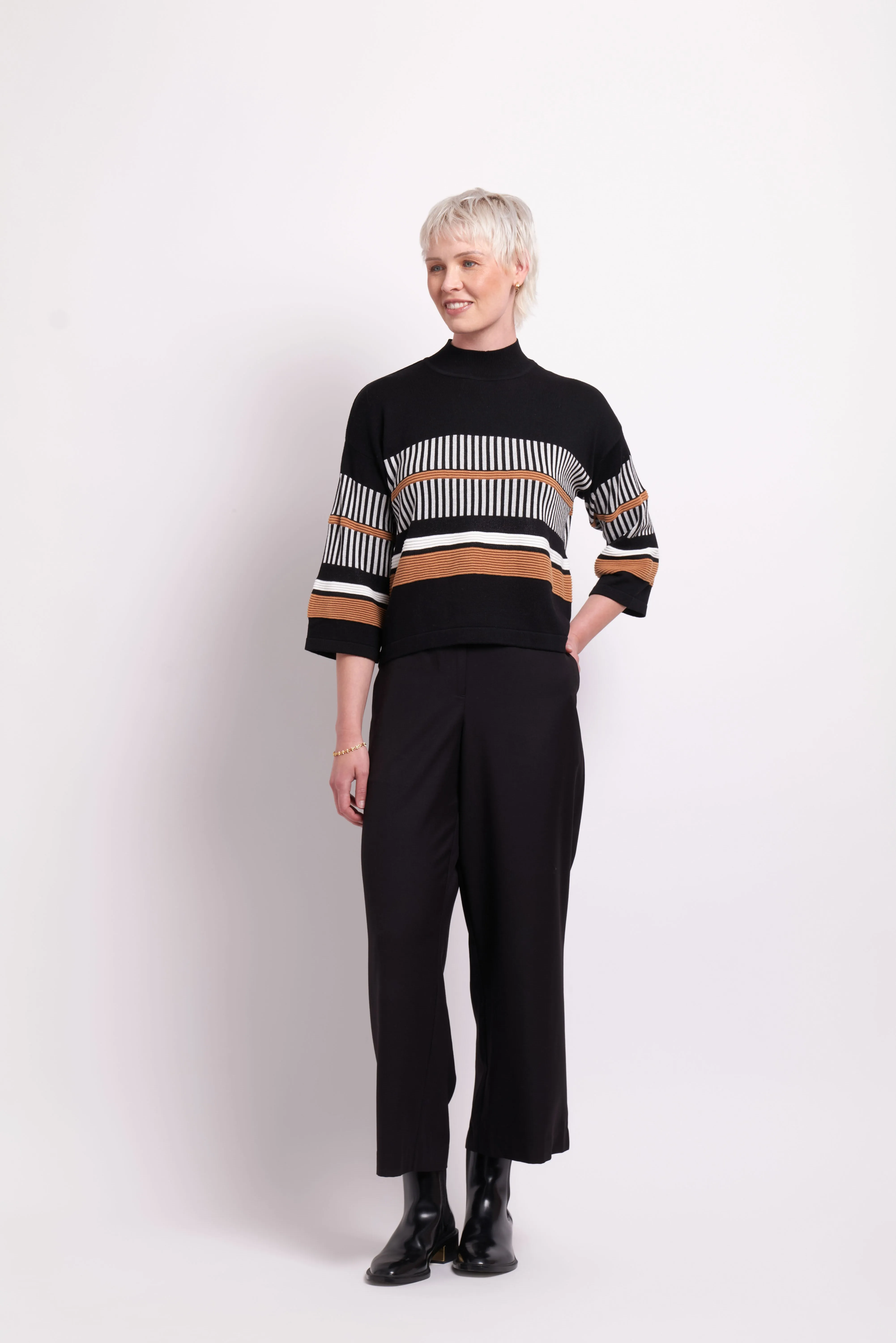 HIGH NECK JUMPER