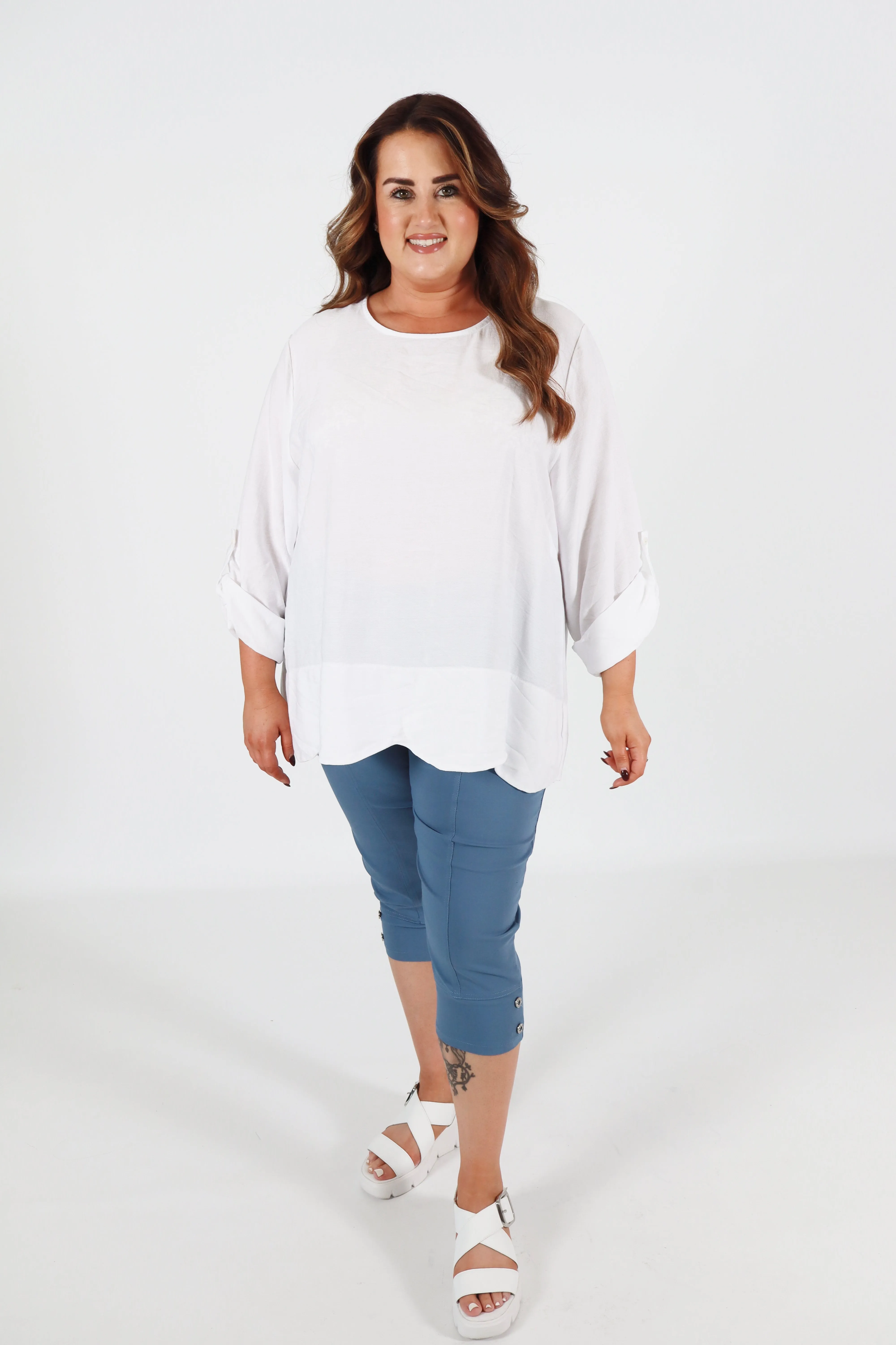 Lucie Crop Trousers in Blue
