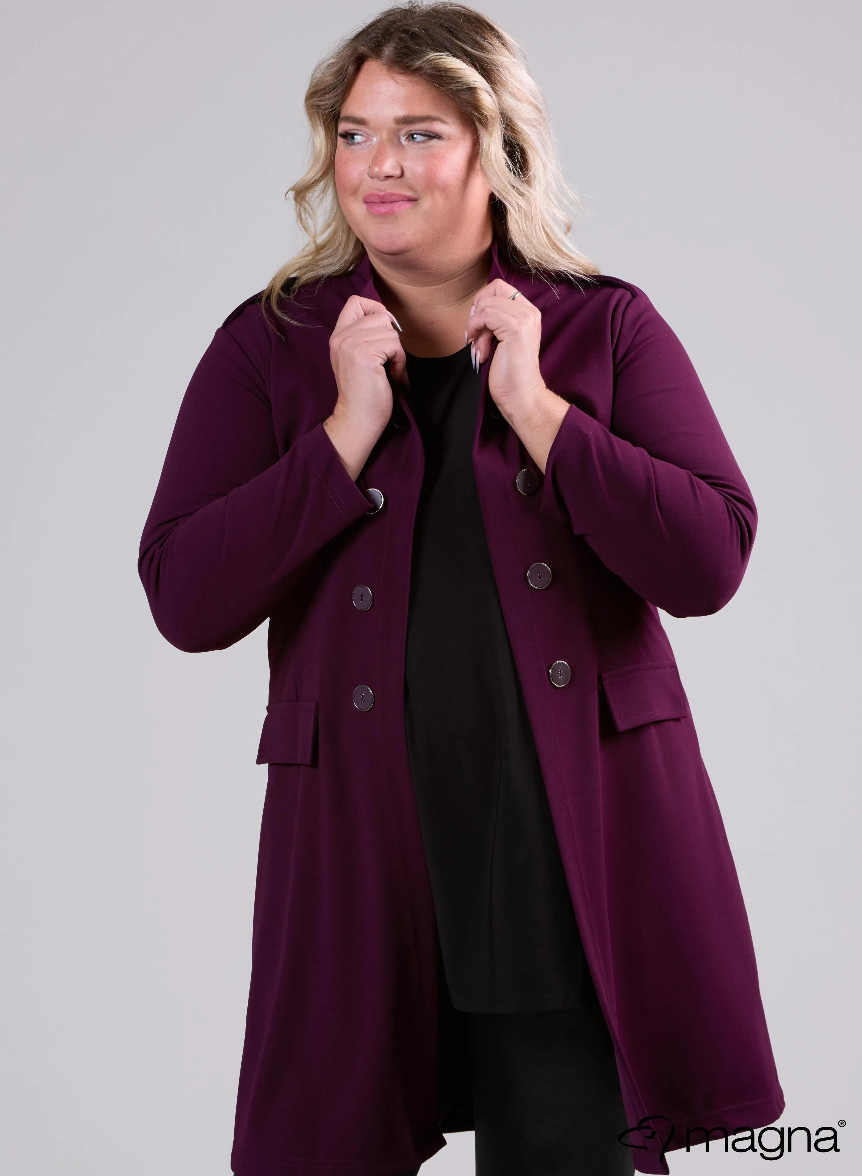 Magna Open Blazer With Button Details Plum