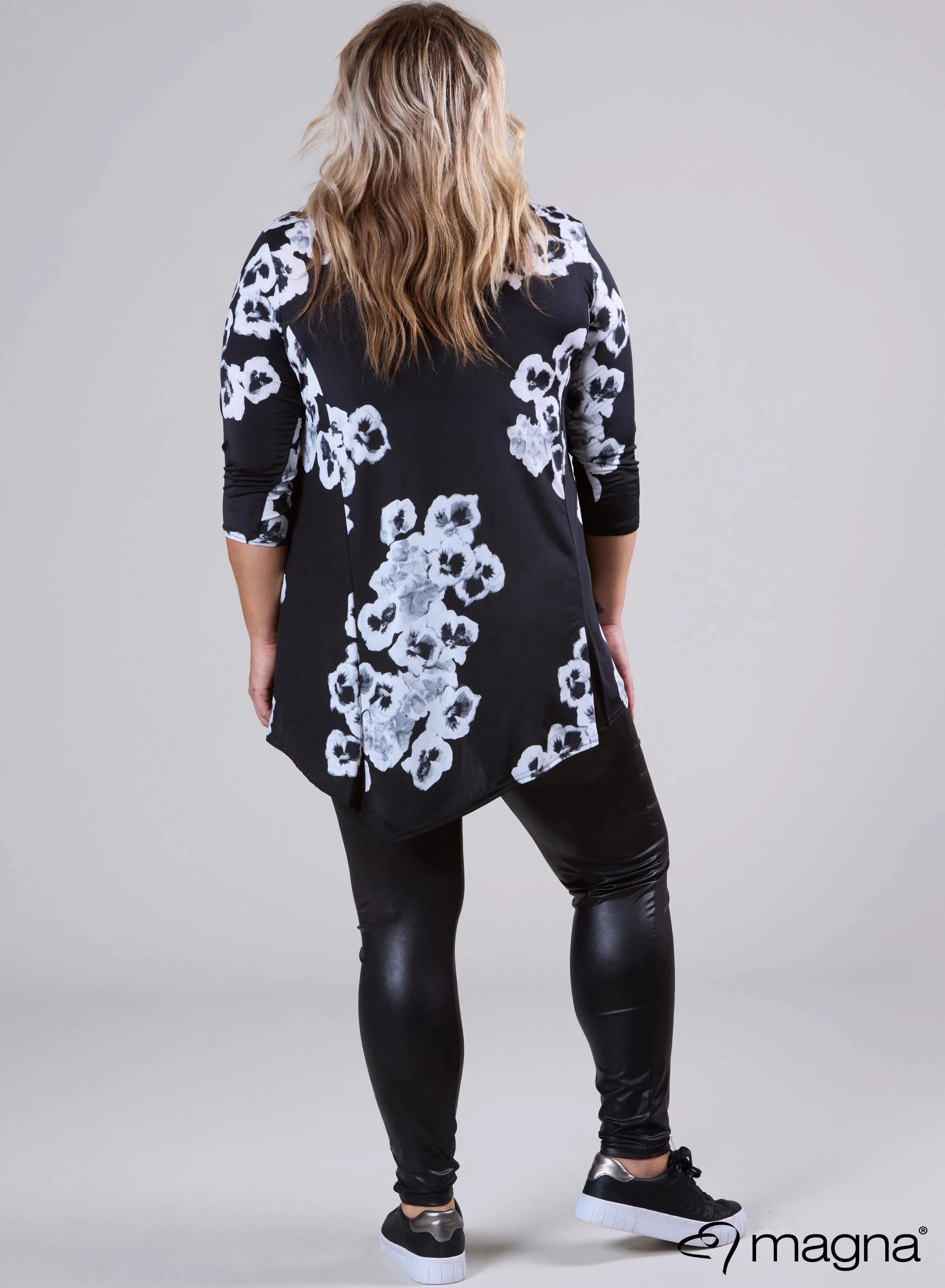 Magna String Loop Tunic White Flower