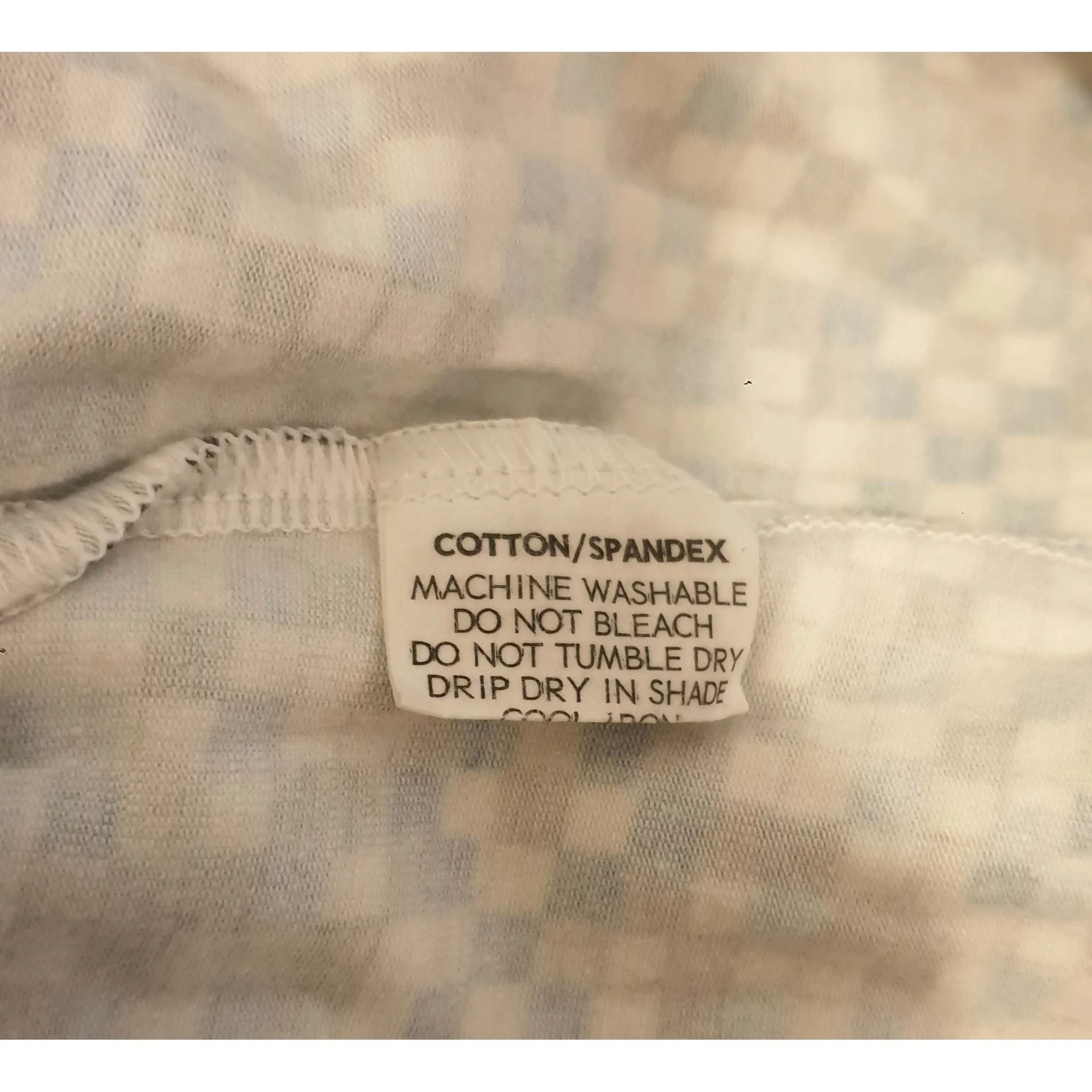 Obus preloved blue print top size 1 (best fits size 8)