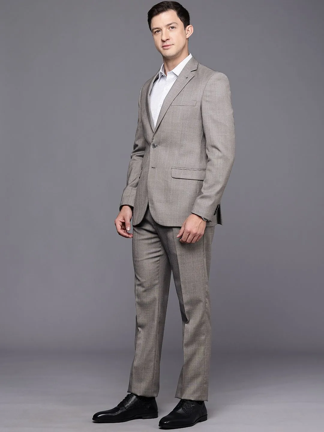 Raymond Checked Contemporary Fit 2-Peice Formal Suits