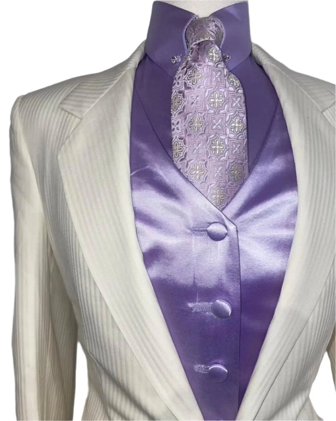Show Season, Ladies Day Suit
