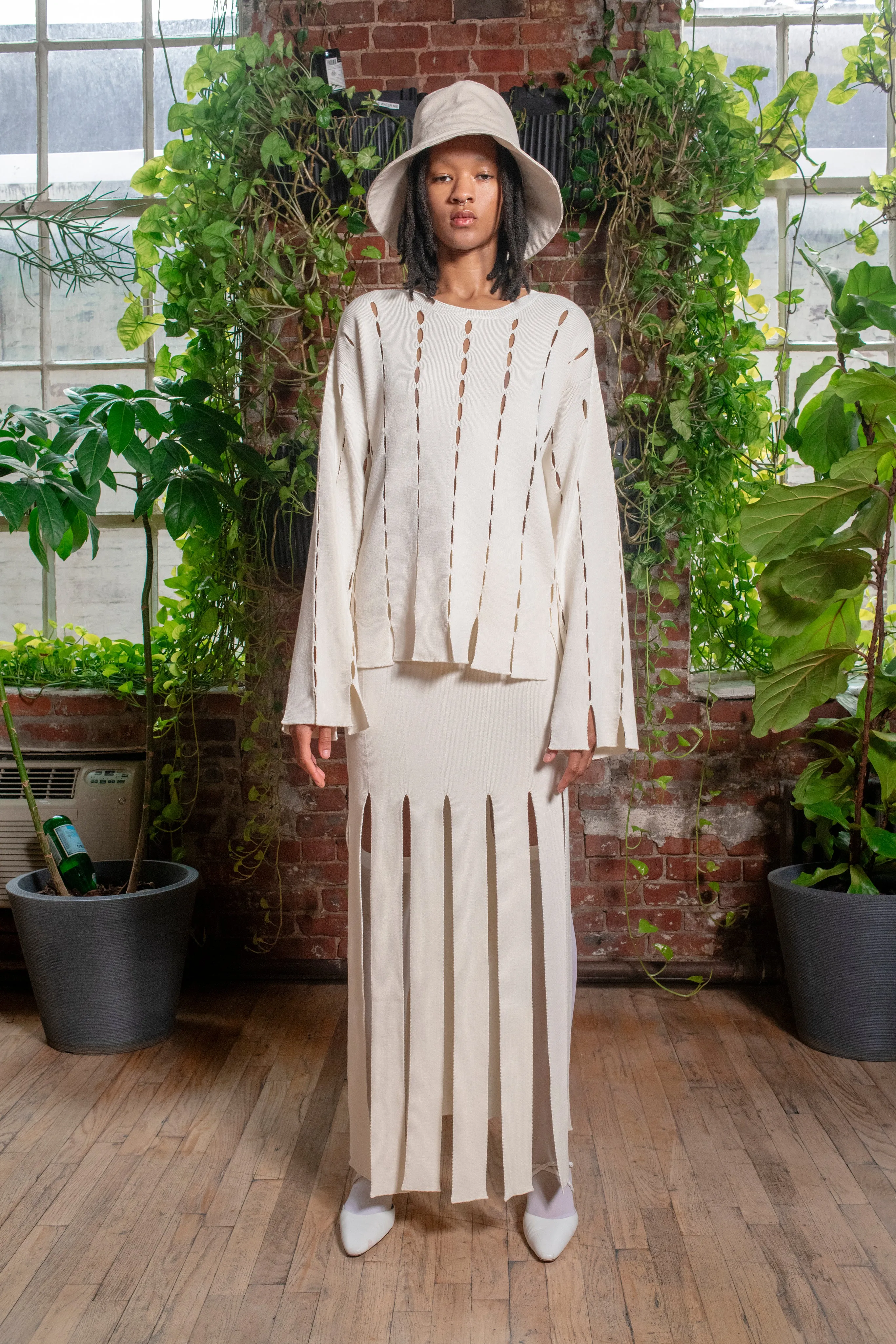 SLASH PANEL PULLOVER
