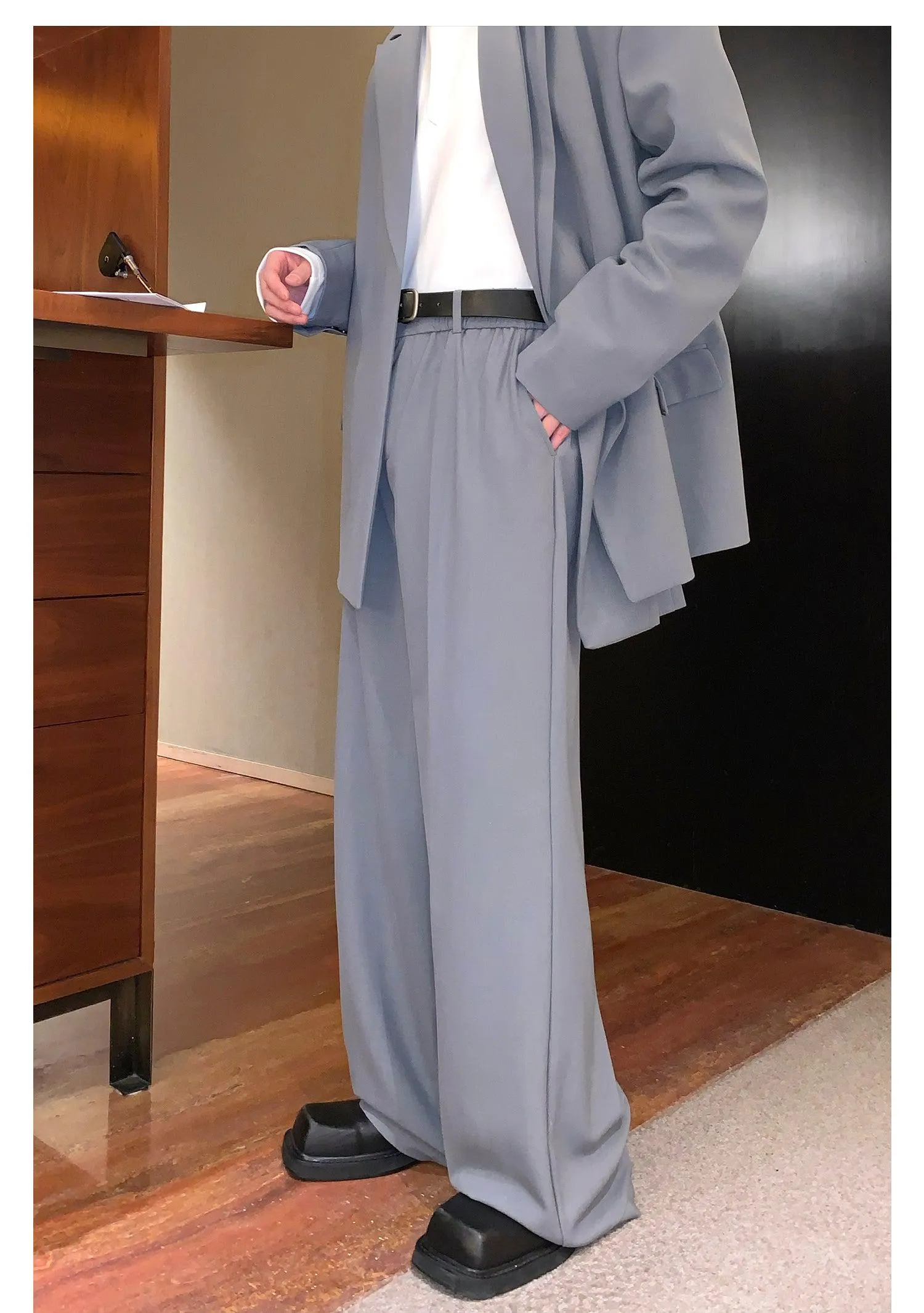 Two-Piece Shoulder pad Blazer & Dress Pants Set