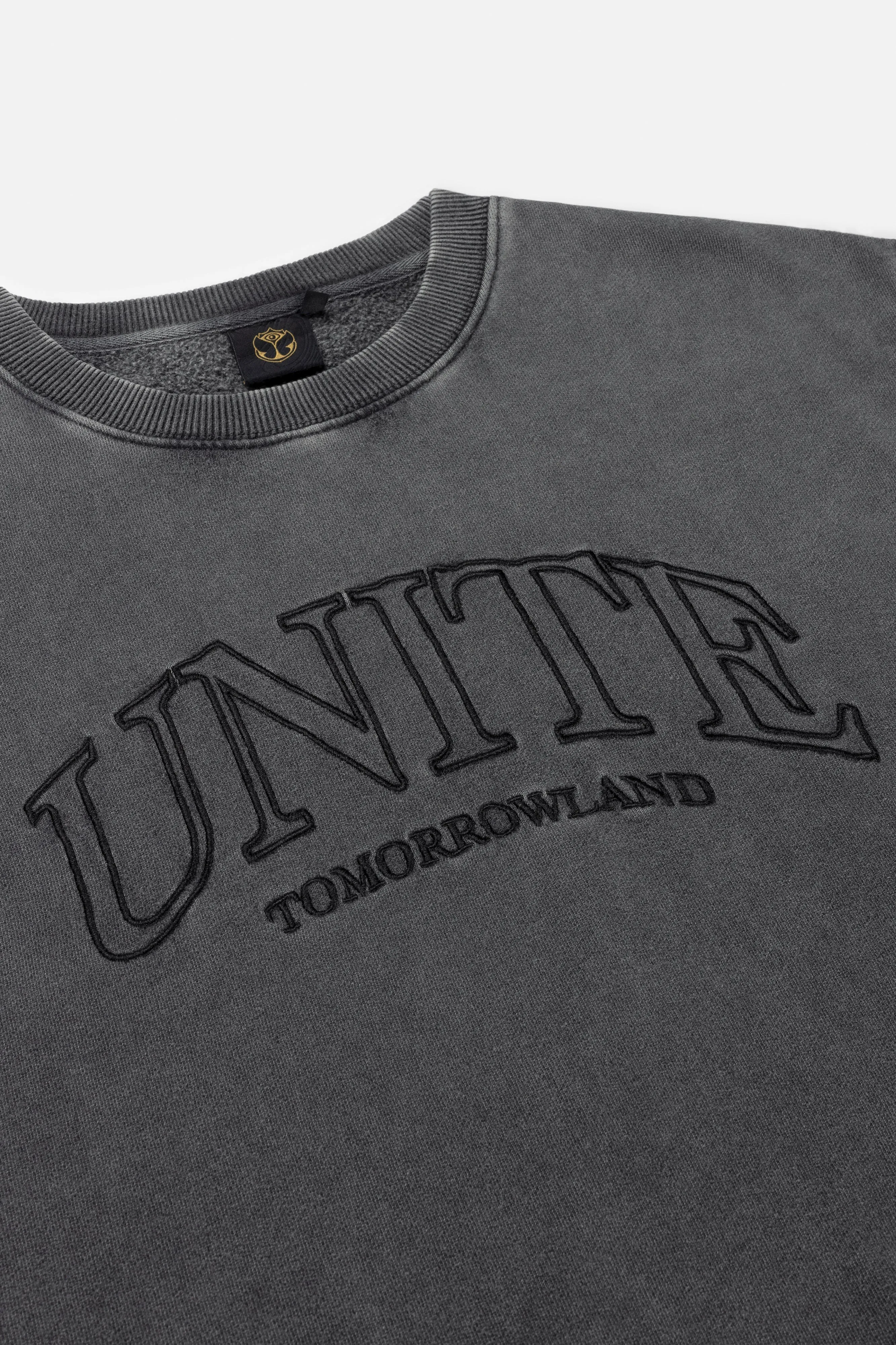 UNITE VARSITY SLEEVELESS SWEATSHIRT