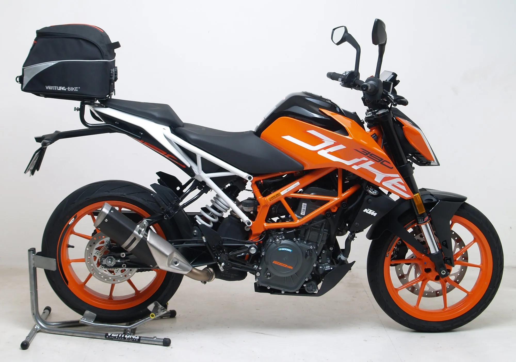 Ventura Luggage for KTM 200 Duke (20 - >)