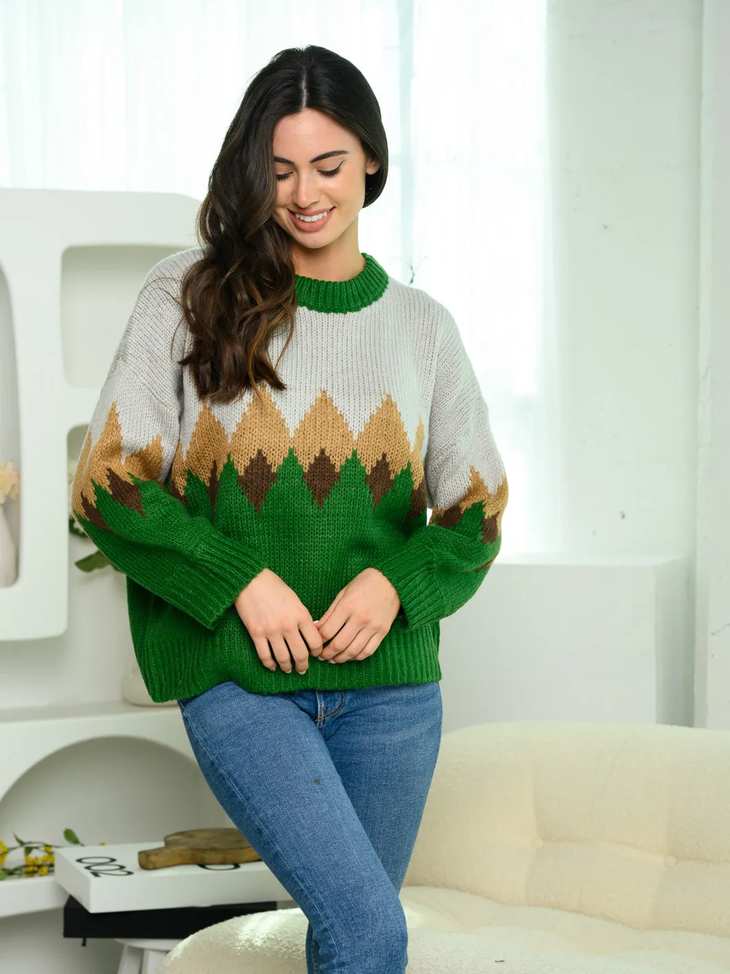 WOMEN'S LONG SLEEVE V-NECK COLORBLOCK SWEATER