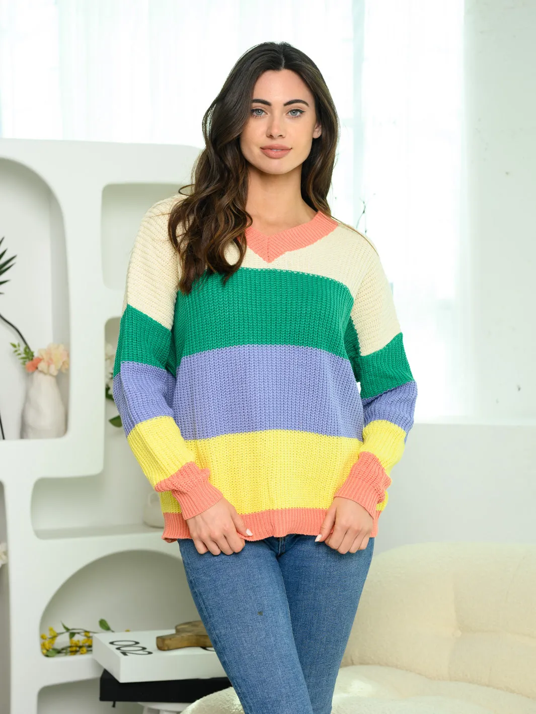 WOMEN'S LONG SLEEVE V-NECK COLORBLOCK SWEATER