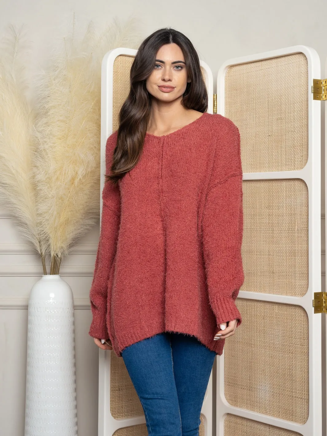 WOMEN'S OVERSIZED V-NECK PULLOVER SWEATER